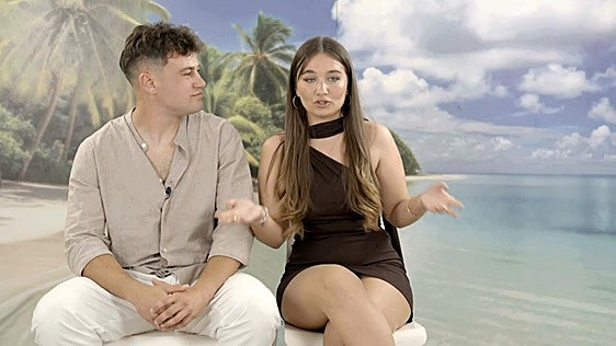 Quiénes son Nando e Isa, la pareja de Altea más infiel de 'La Isla de las Tentaciones': «Le he puesto los cuernos unas 15 veces»