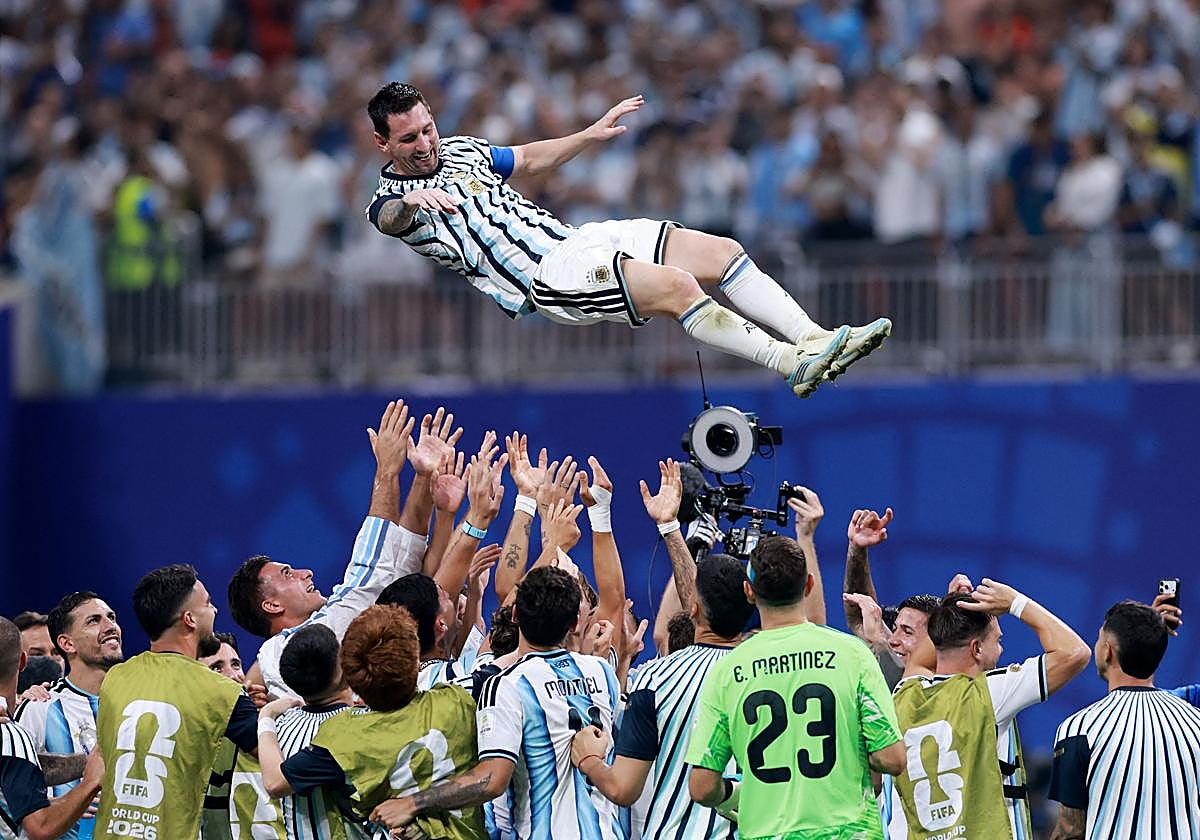 Qué equipo juega cada futbolista de Argentina: Simeone manda y la Premier paga | Las Provincias