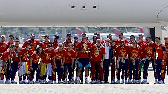 Todas las imágenes de la selección a su llegada a España