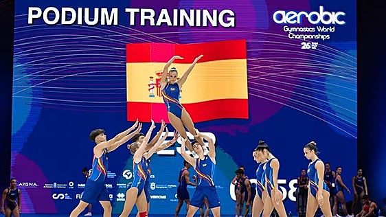 Tres gimnastas del Club Taekwondo Xàtiva, en la élite internacional