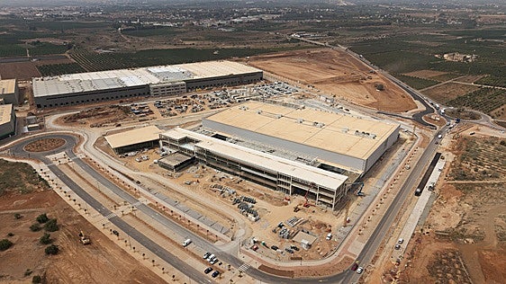 Edwards Lifesciences encara la recta final para arrancar en Moncada: los primeros trabajadores llegarán a la planta a final de año