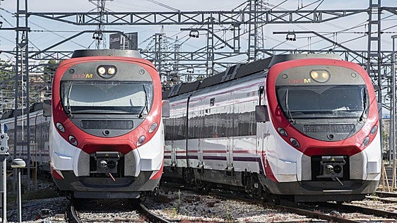 Renfe sale al paso de las críticas por destinar a Valencia trenes de Cercanías retirados de Madrid