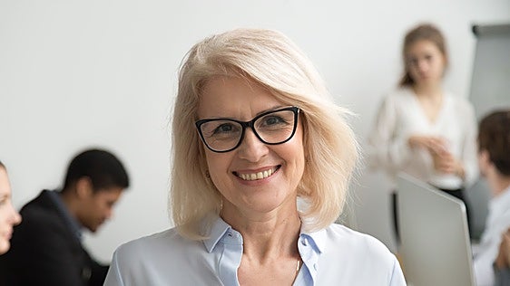 Soledad, ingeniera, sobre el edadismo: «Tengo 32 años de experiencia, pero al cumplir los 50 años dejaron de llamarme para trabajar»
