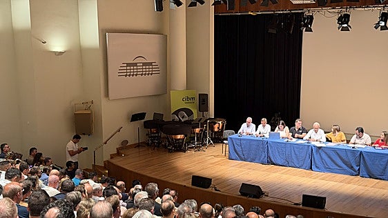 El debate por el atasco de la Ofrenda vuelve al pleno fallero