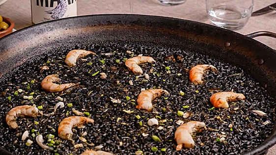 Un arroz negro en La Ferrera