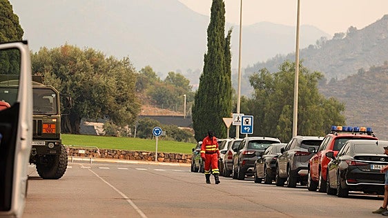 El incendio de la Vall d'Uixó avanza «fuera de control» y ya ha calcinado 4.300 hectáreas