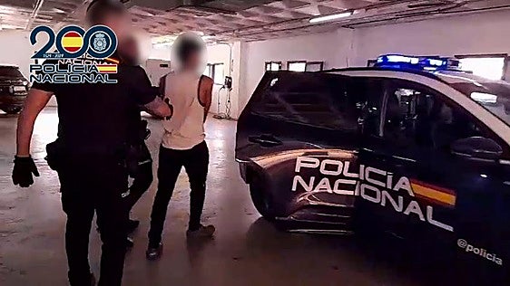 Detenidos tres hombres en Orihuela por dos robos con violencia