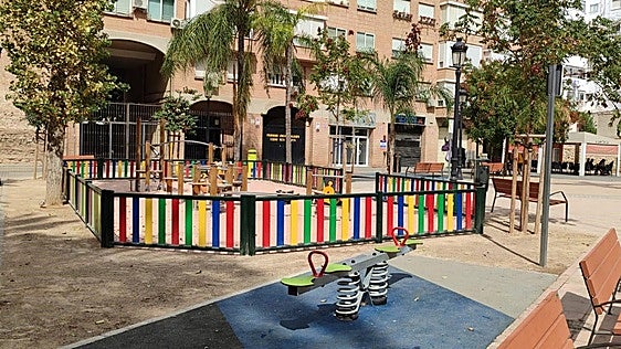 El nuevo parque que estrena un barrio de Valencia: 3.132 metros cuadrados con columpios, toboganes y zona para trepar