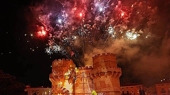 El castillo de fuegos artificiales que se dispara este sábado 18 de julio en Valencia: horario y ubicación