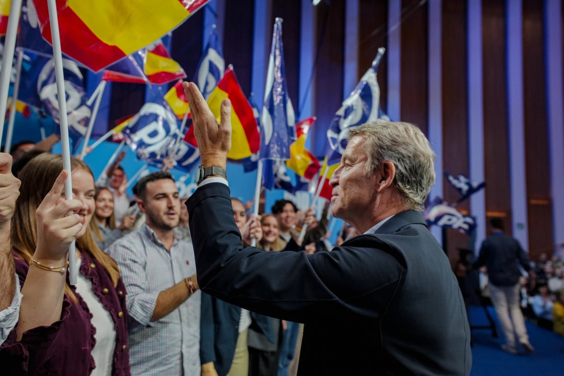 FOTOS | Feijóo arranca su precampaña en Valencia con el PPCV