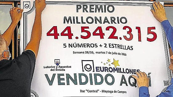 El Euromillones de este martes deja un nuevo millonario en España y dos premiados con 238.156,46 euros