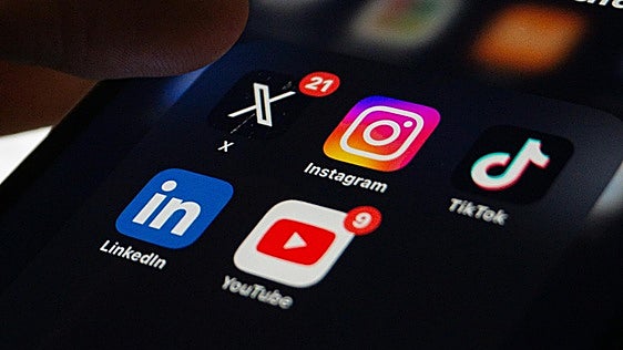 Cómo evitar que Instagram utilice tus fotos para generar imágenes con IA