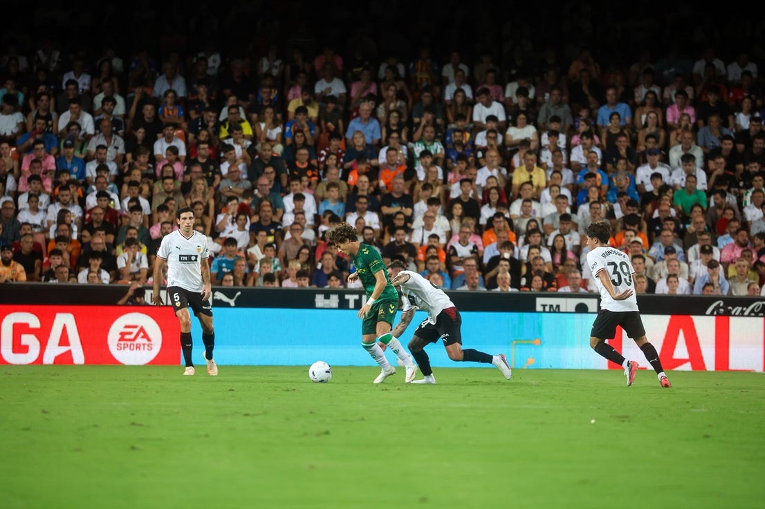 El Valencia - Betis, en imágenes