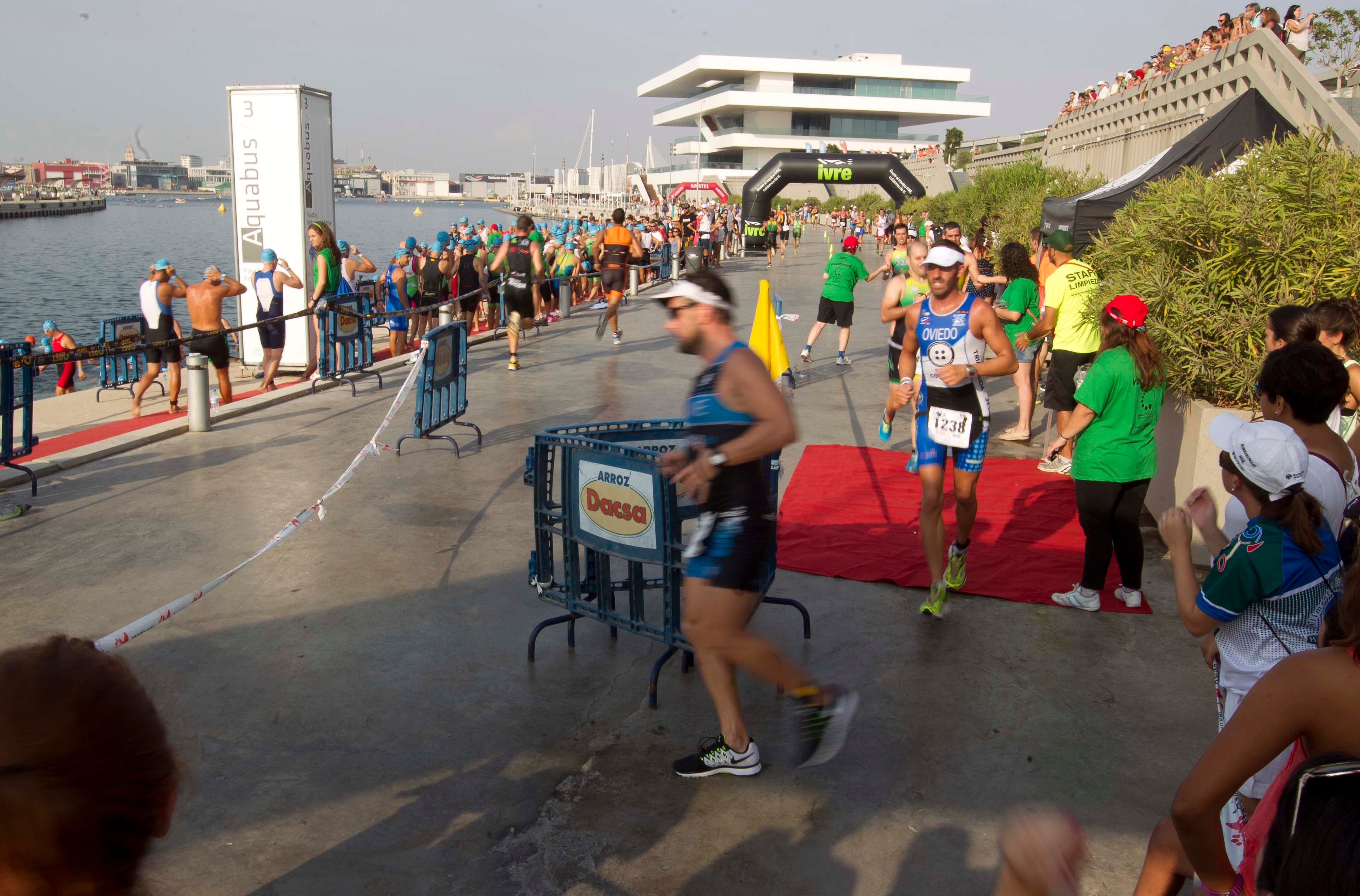 Quinta edición del triatlón &#039;Toro Loco&#039; Valencia