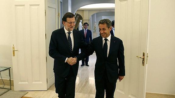 Rajoy, junto a Nicolas Sarkozy.