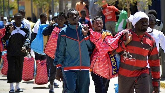 Inmigrantes en el CETI de Melilla. 