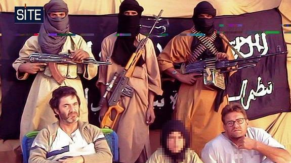 Foto de tres cooperantes españoles secuestrados en 2010 