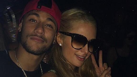 Neymar y Paris Hilton, en Ibiza