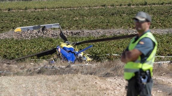 El helicóptero en el que perdió la vida el piloto.