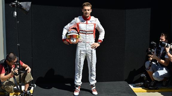 BIanchi, el día de su presentación con Marussia en el circuito de Melbourne en 2013. 