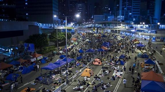 Los manifestantes han vuelto esta noche a las calles de Hong Kong