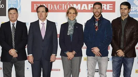 José Antonio Camacho, Antonio Huertas, la infanta Elena, Sergio Ramos y Rubén de la Red.