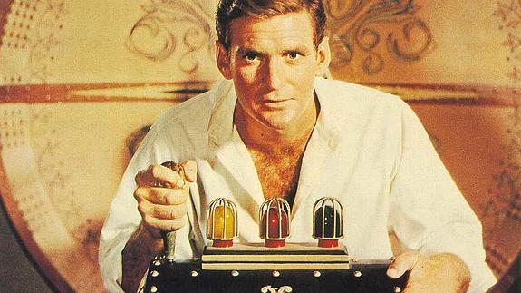 Rod Taylor, en una escena de la película 'El tiempo en sus manos'.