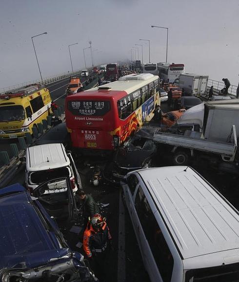 Los vehículos siniestrados.