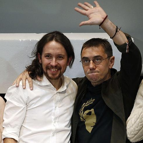 Pablo Iglesias (i.) y Juan Carlos Monedero.