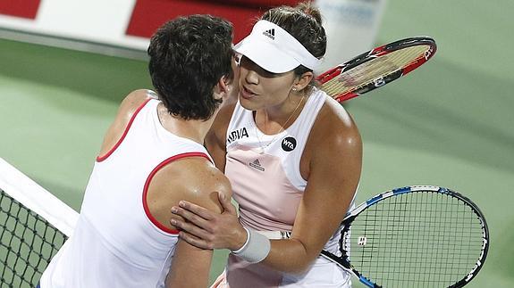 Carla Suárez (i) y Garbiñe Muguruza. 