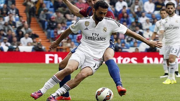 Arbeloa, durante el partido ante el Eibar.