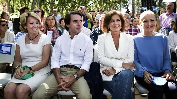 De izq. a dcha., Aguirre, Aznar, Botella y Cifuentes.