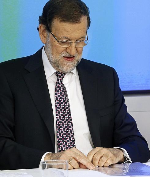 Rajoy presentará los Presupuestos de 2016 y no descarta nuevas rebajas de impuestos