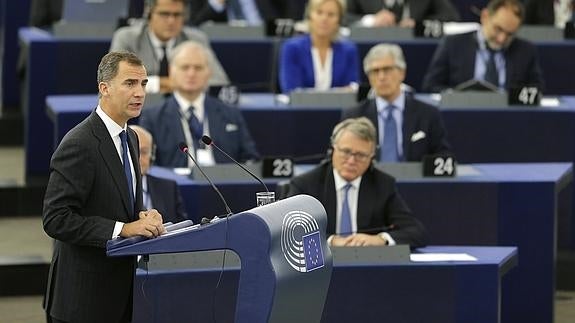 Felipe VI, durante su intervención ante la Eurocámara. 