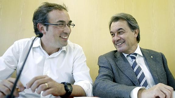 Artur Mas, junto con el coordinador general de CDD, Josep Rull. 