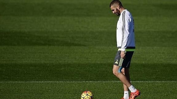 Karim Benzema, en un entrenamiento. 