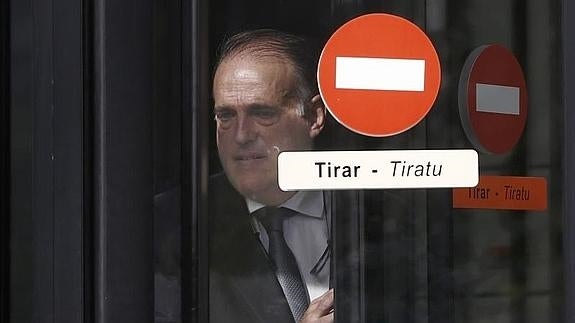 Javier Tebas, a su alisa del Palacio de Justicia de Navarra. 