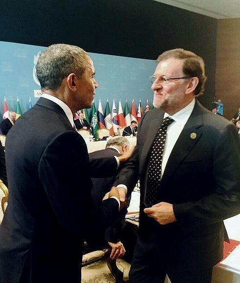 Saludo entre Rajoy y Obama. 