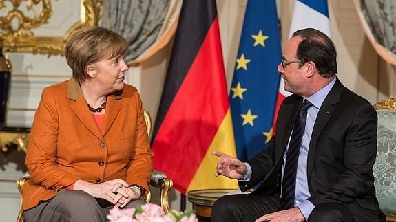 El presidente francés François Hollande y la canciller alemana Angela Merkel.