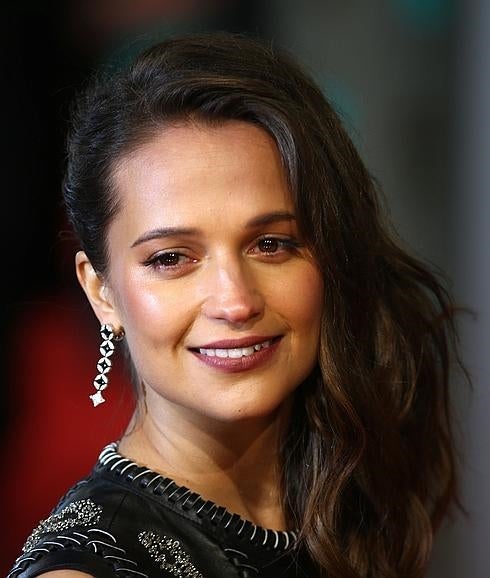 Alicia Vikander. 