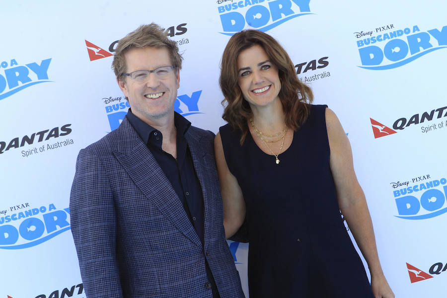 Andrew Stanton (director) y Lindsay Collins (productora) en la presentación de 'Buscando a Dory' en España.