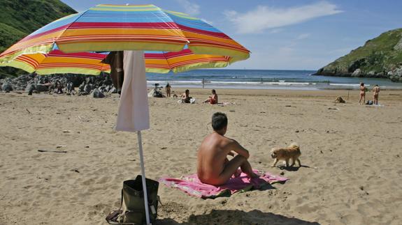 Playa nudista.