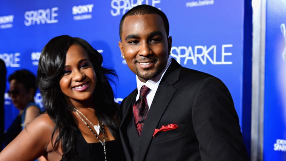 Bobbi Kristina Brown, junto a Nick Gordon. 