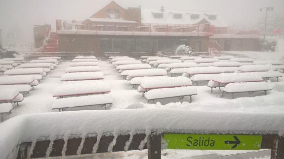 La intentsa nevada caída el fin de semana en Valdelinares