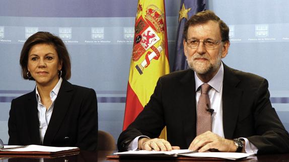 María Dolores de Cospedal y Mariano Rajoy.