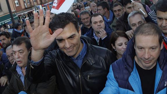 Pedro Sánchez aclarará si se presenta a las primarias «antes de fin de mes»