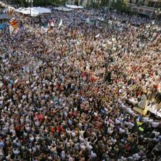 Valencia aclama a la Mare de Déu