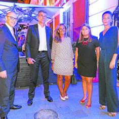 Vicente Juanis, José Luis Avilés, Carmen Descals, Marta Gardell y María Revert.