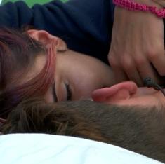 Gran Hermano 17 | Bea y Rodrigo, besos en secreto