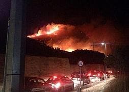 Albalat dels Tarongers y Segart, en alerta por el avance del incendio forestal de Gilet